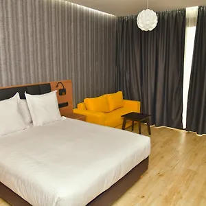 Hotel Surf One